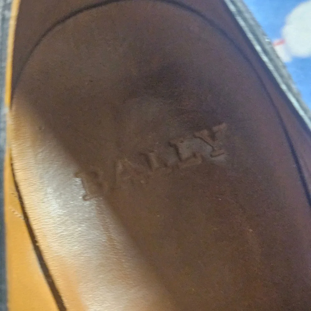 Bally Bromiel Leather Oxford Dress Shoes 10D Capsule Wardrobe Quiet Luxury